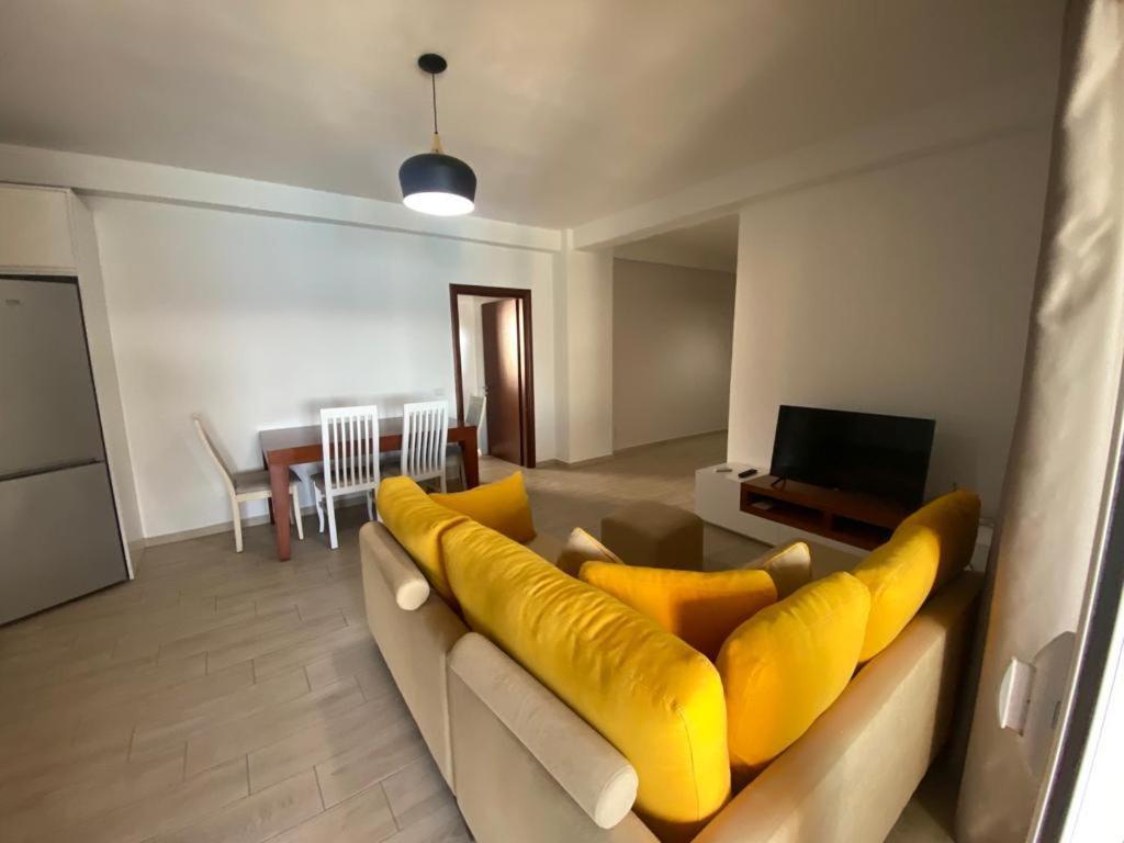 Cava Apartments Sarande Room photo